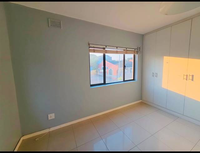 2 BEDROOM FLAT TO LET IN WINDERMERE